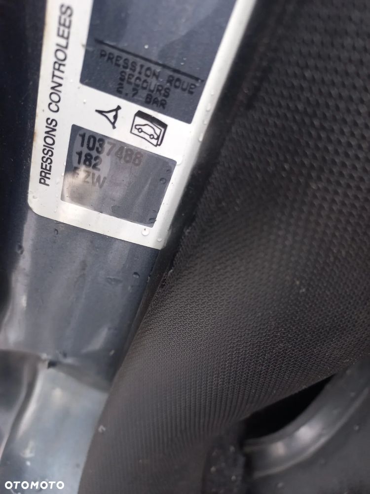 Citroen c4 2.0 benzyna coupe 3D wszystkie części drzwi klapa EZW - 5