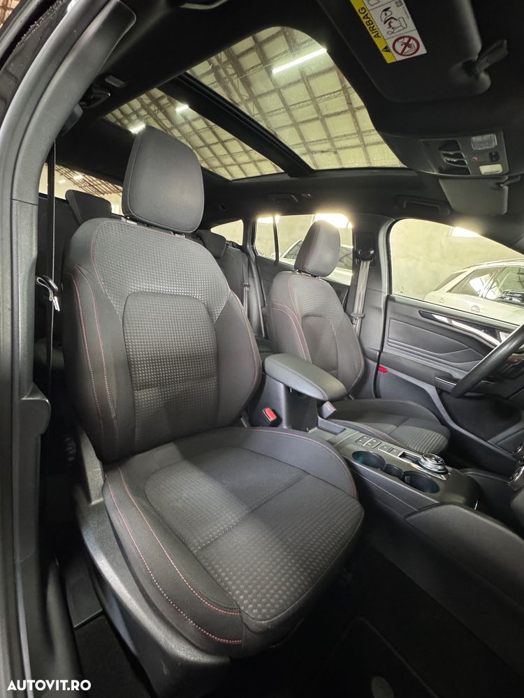 Ford Focus 2.0 EcoBlue ST-Line - 12