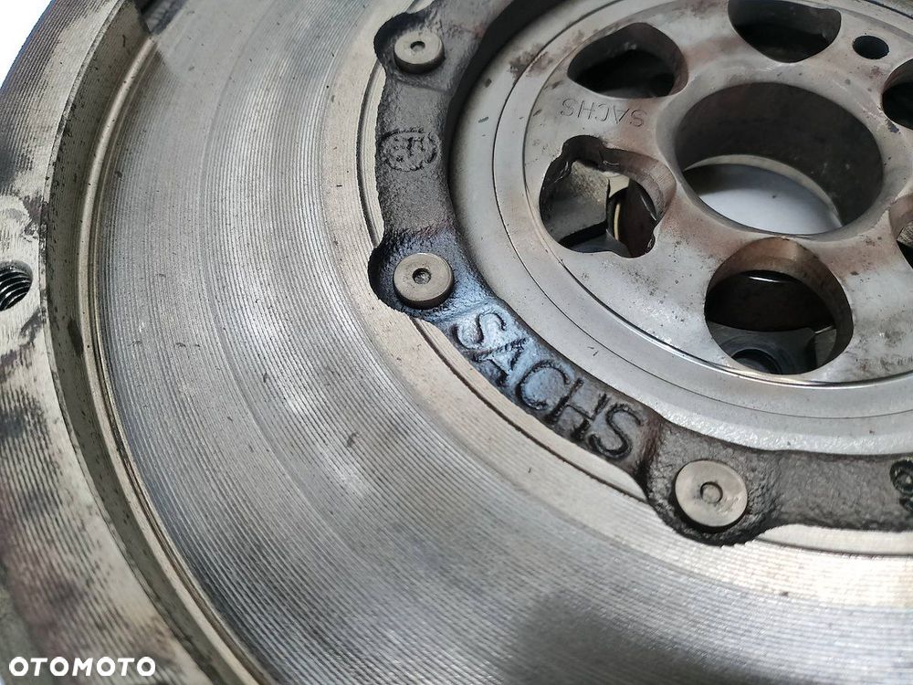 KOŁO DWUMASOWE KOMPLETNE PEUGEOT 207 1.6 16V 9671073880  043082000854 - 8