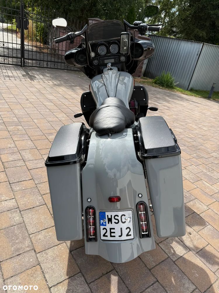 Harley-Davidson FLH Electra Glide - 7