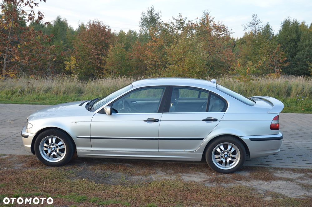 BMW 3 Series 2003 photo 3