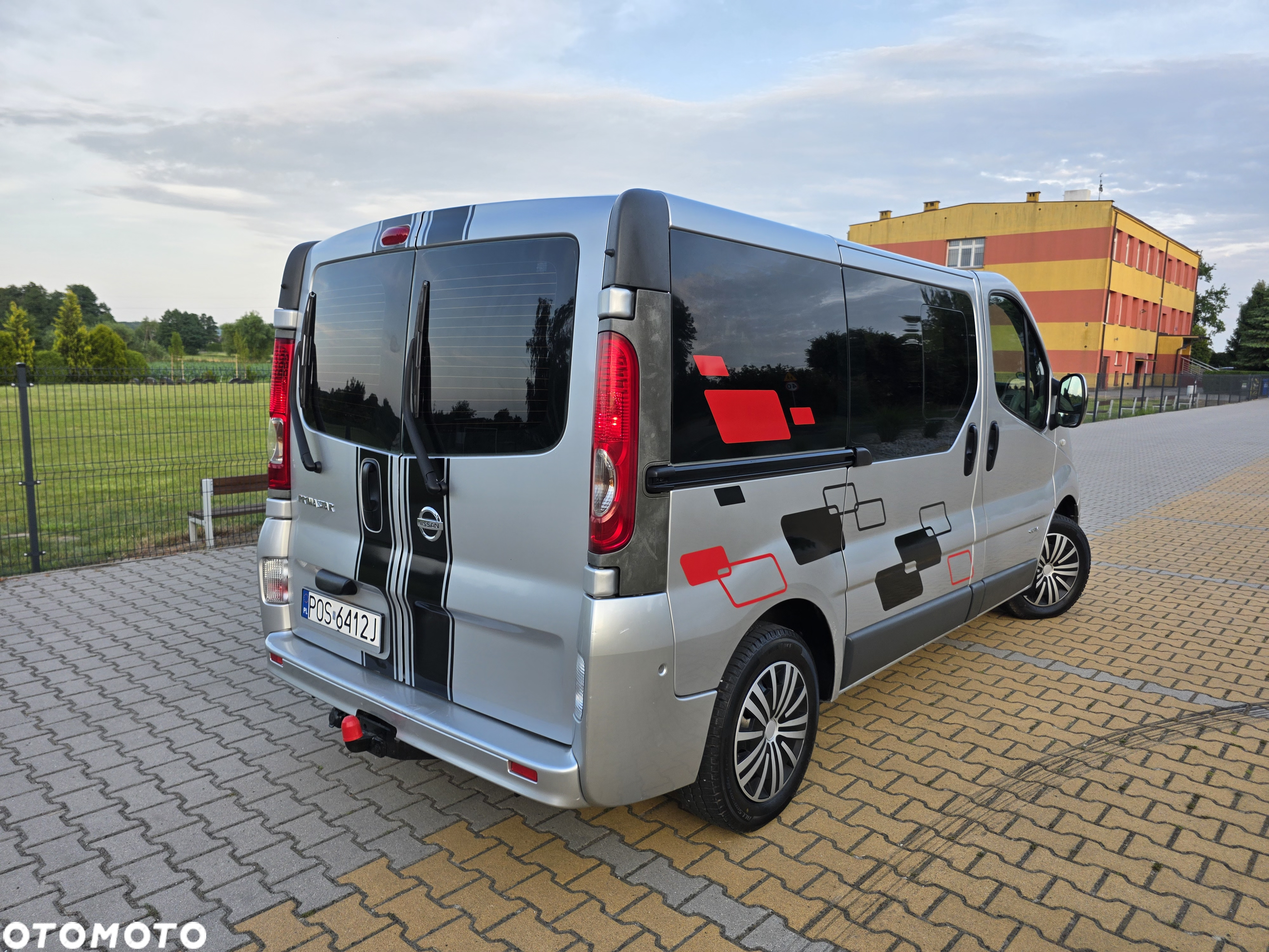Renault Trafic 2.0 dCi 115 Combi L1H1 teilverglast - 6
