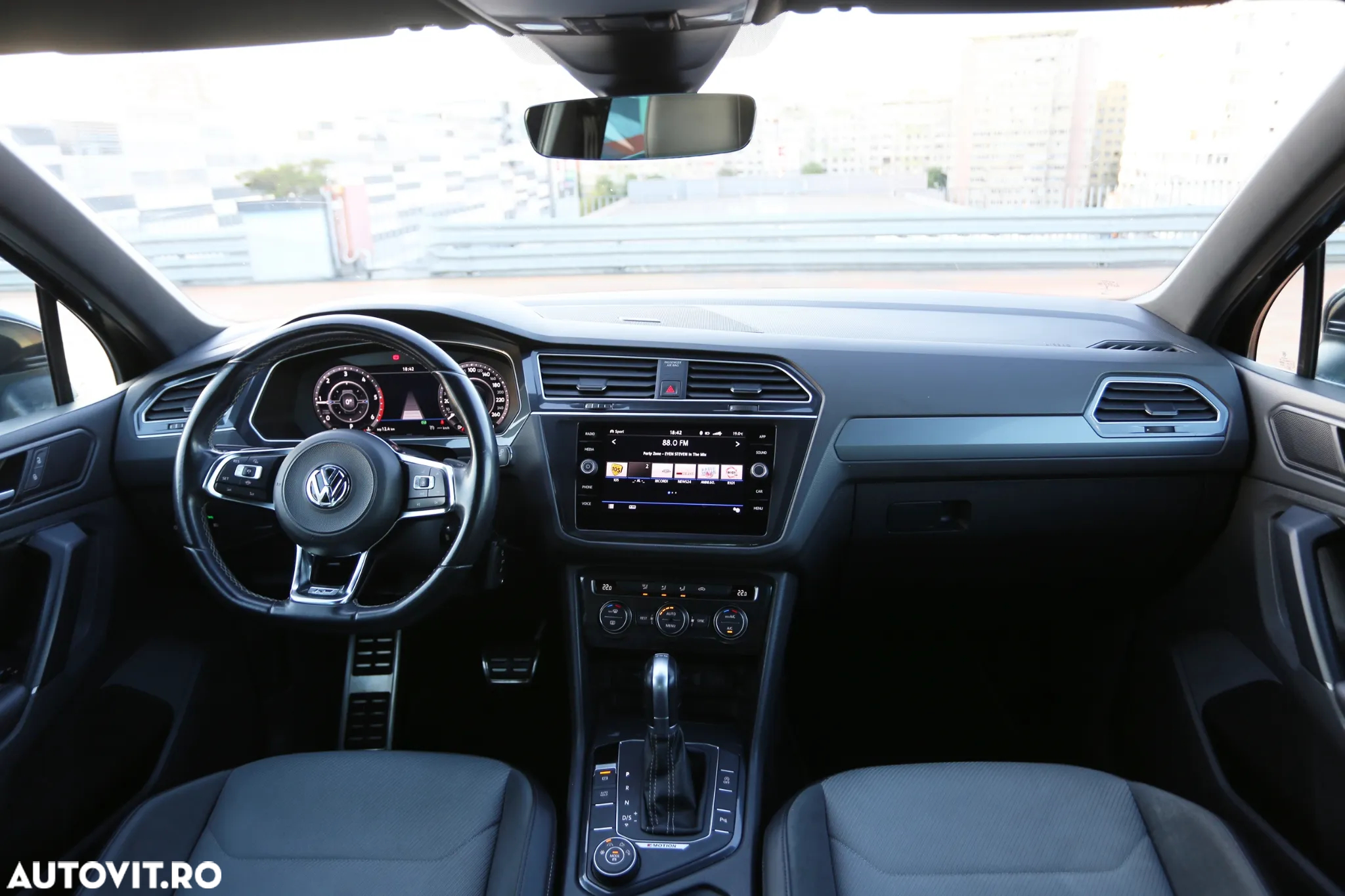 Volkswagen Tiguan 2.0 TDI 4Mot DSG Highline - 7