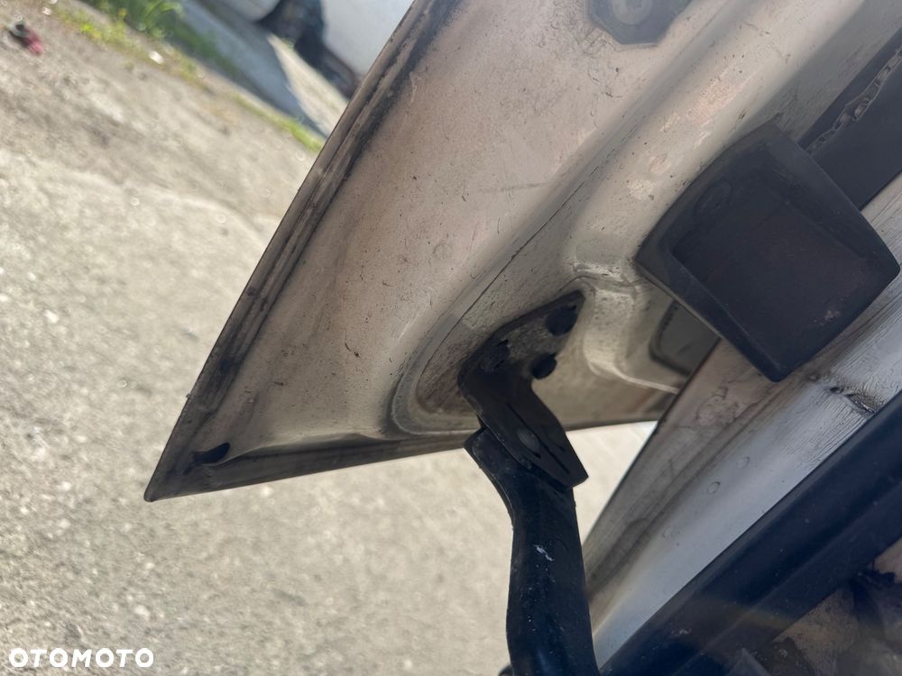 Volkswagen Crafter fotel kanapa przód kompletny maska pas z klima błotnik prawy lewy zderzak grill lift lampa prawa lewa drzwi prawe lewe boczne przesuwne tył tylne drzwi prawe lewe  błotnik prawy lewy - 11