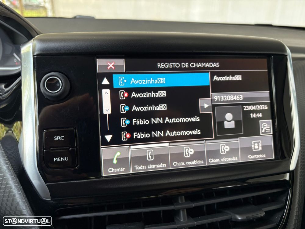 Peugeot 2008 1.2 PureTech Style - 23