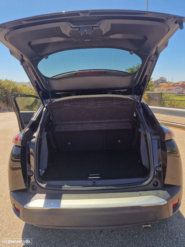 Peugeot 2008 1.5 BlueHDi GT - 9