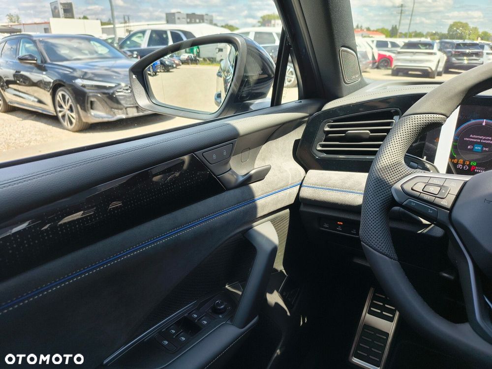 Volkswagen Tiguan - 25