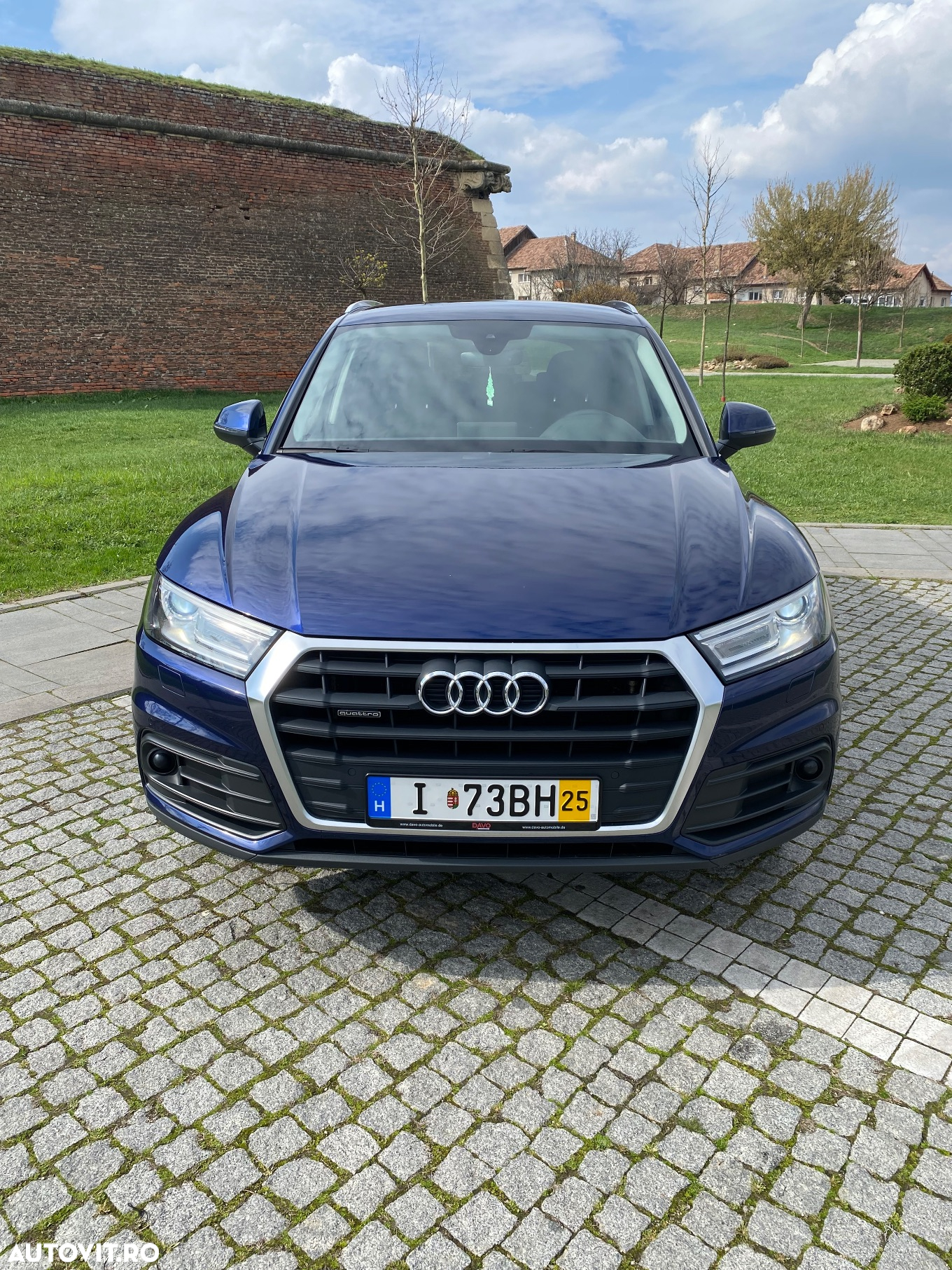 Audi Q5 2.0 40 TDI quattro S tronic Design - 25