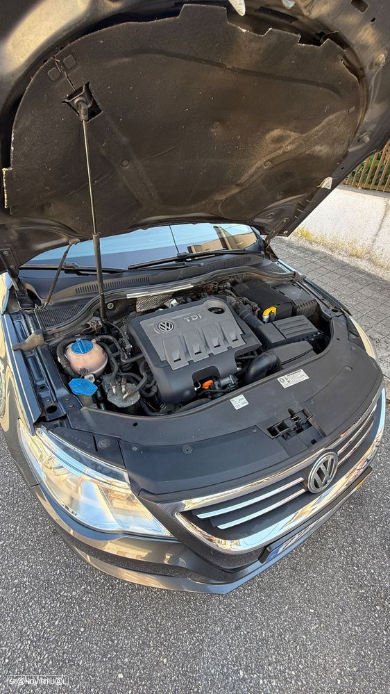 VW Passat CC 2.0 Blue TDi DSG - 14