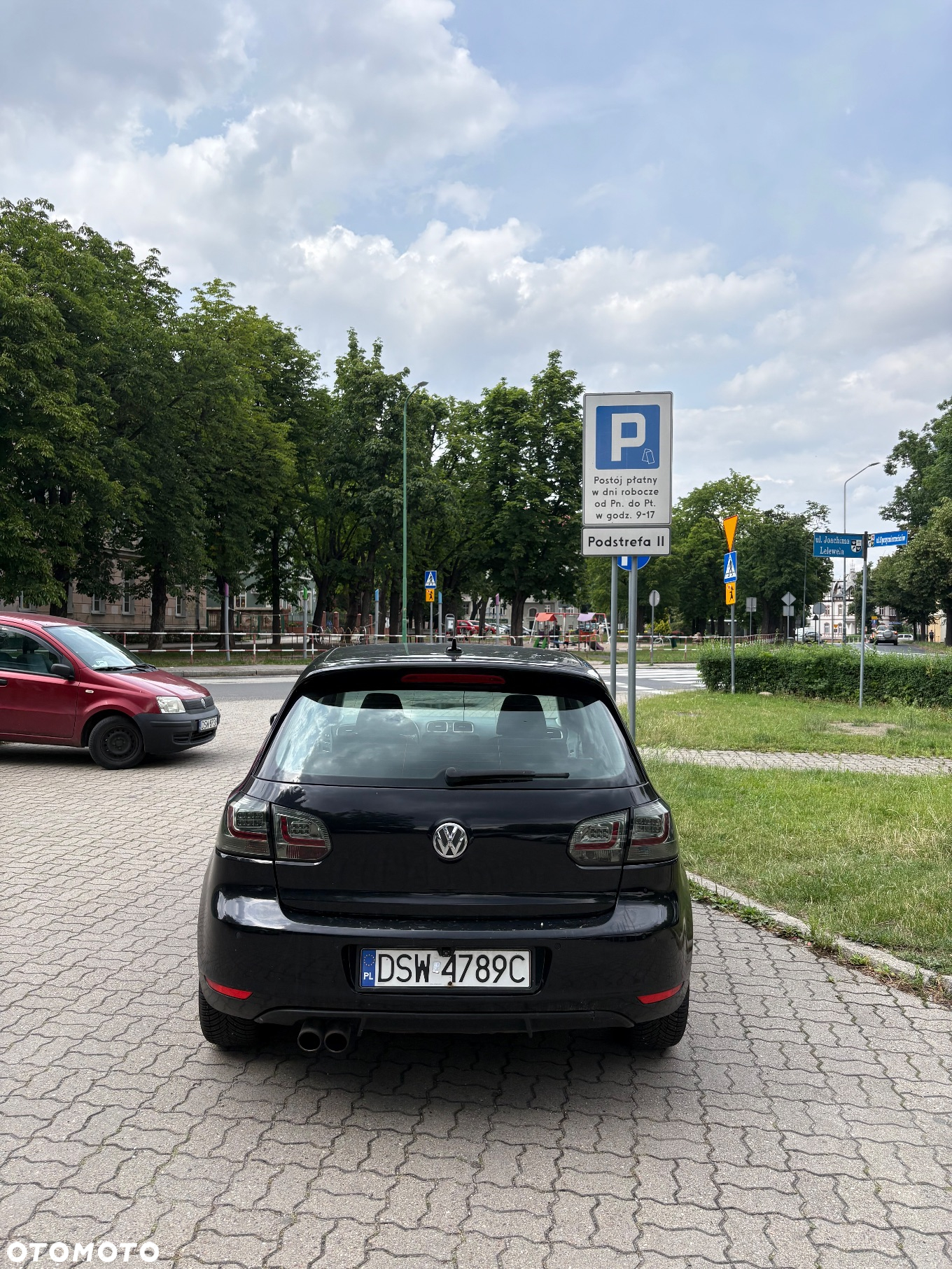 Volkswagen Golf - 4