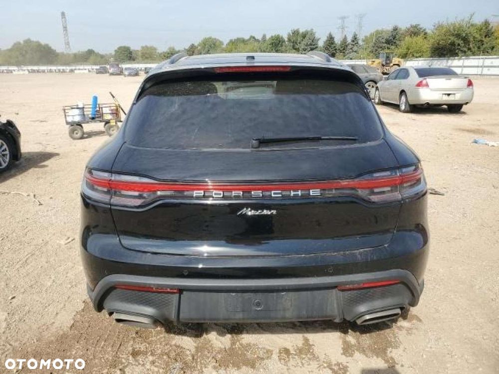 Porsche Macan - 4