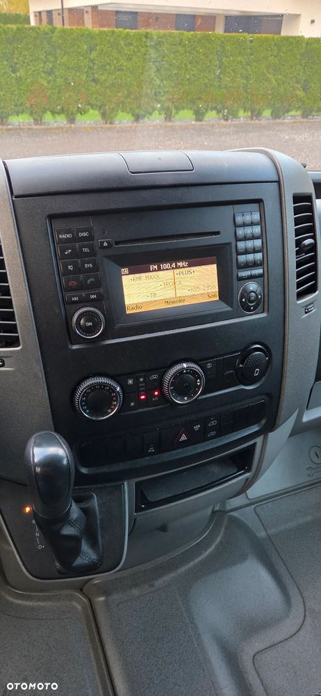 Mercedes-Benz Sprinter - 16