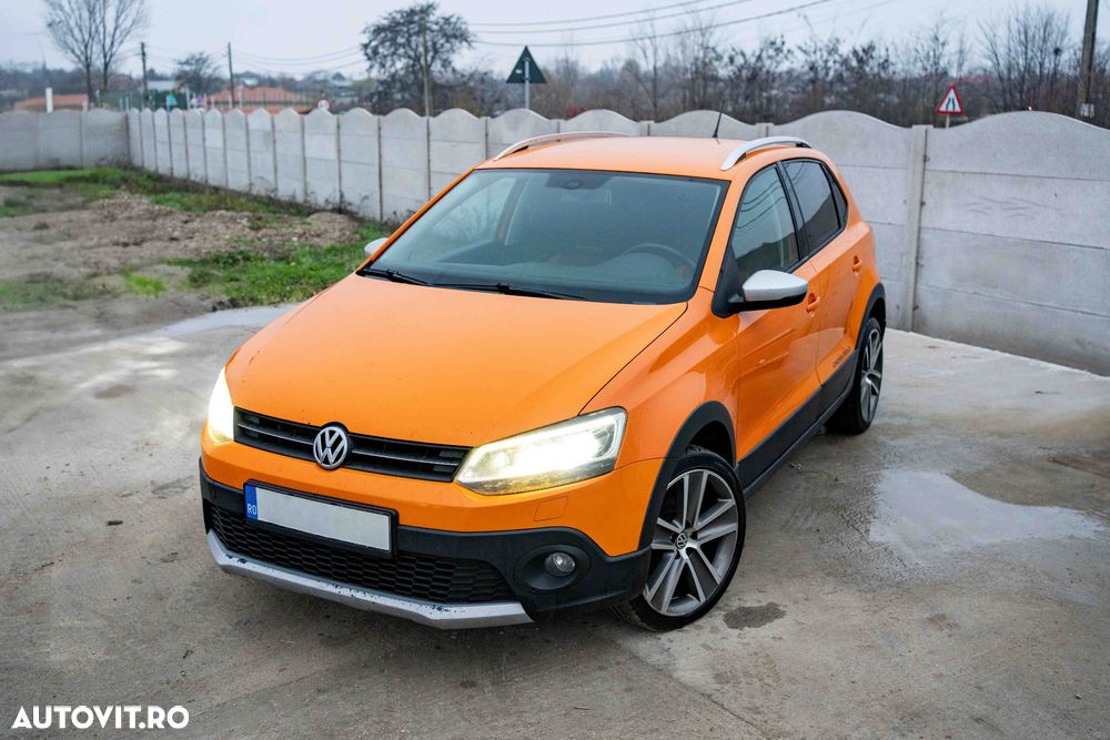 Volkswagen Polo 1.6 TDI Cross - 1