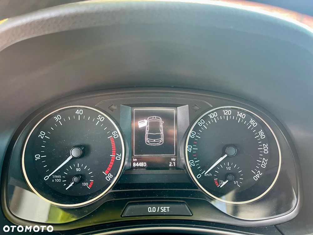 Skoda Fabia 1.2 TSI Monte Carlo - 16