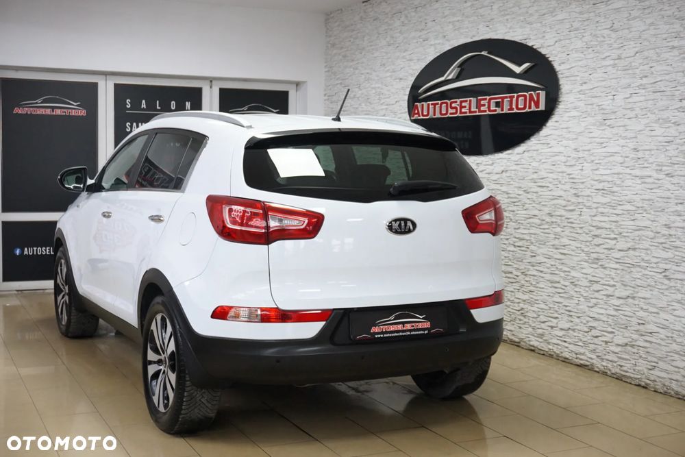 Kia Sportage 2.0 CRDI 4WD Automatik Spirit - 6