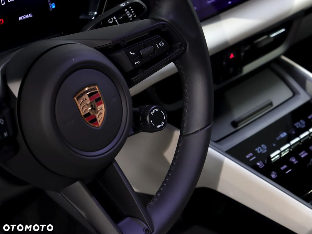 Porsche Macan 100kWh - 22