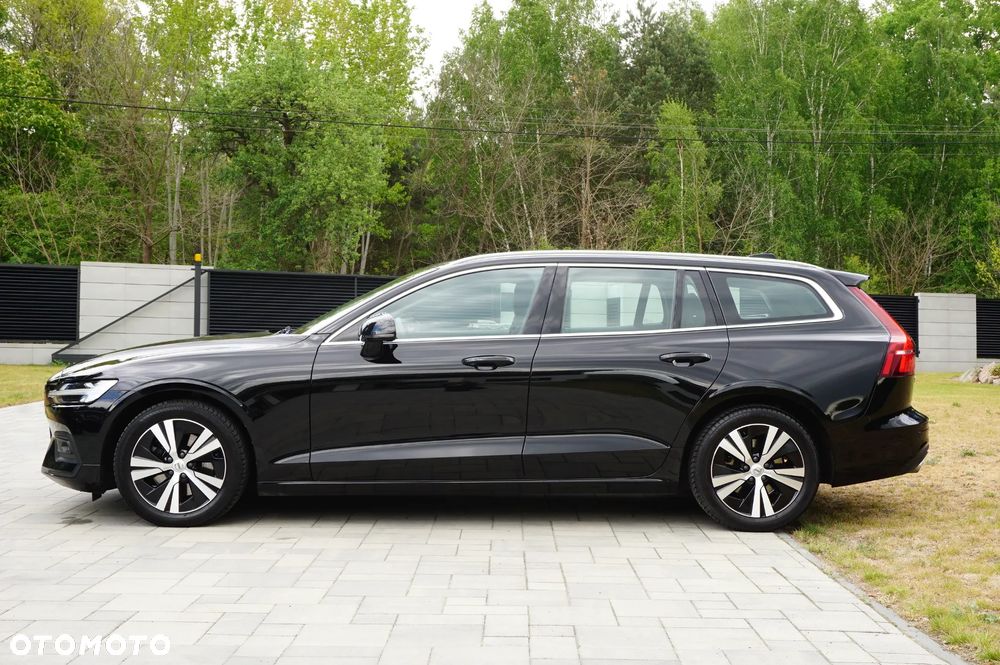 Volvo V60 B4 D Momentum Pro - 9