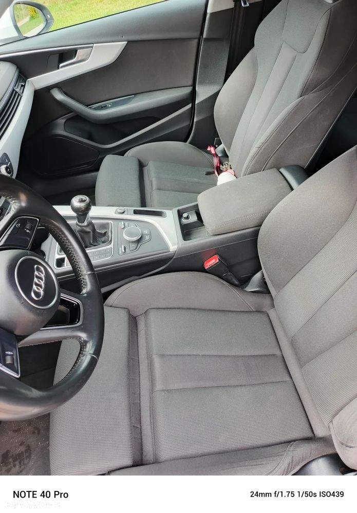 Audi A4 Avant 2.0 TDI ultra sport - 23
