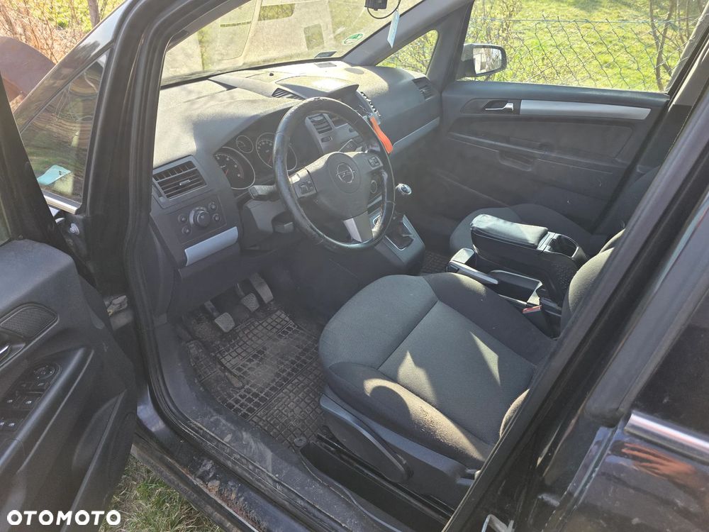 Opel Zafira 1.9 CDTI - 6