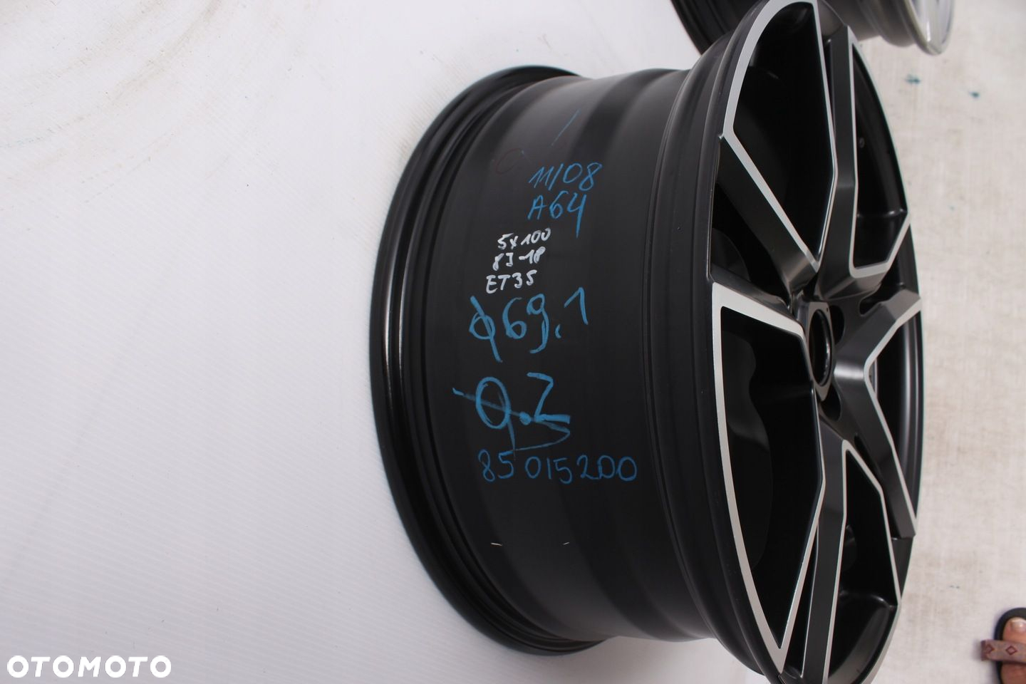 FELGA ALUMINIOWA 85015200 O.Z. 5X100 18 ET35 - 2