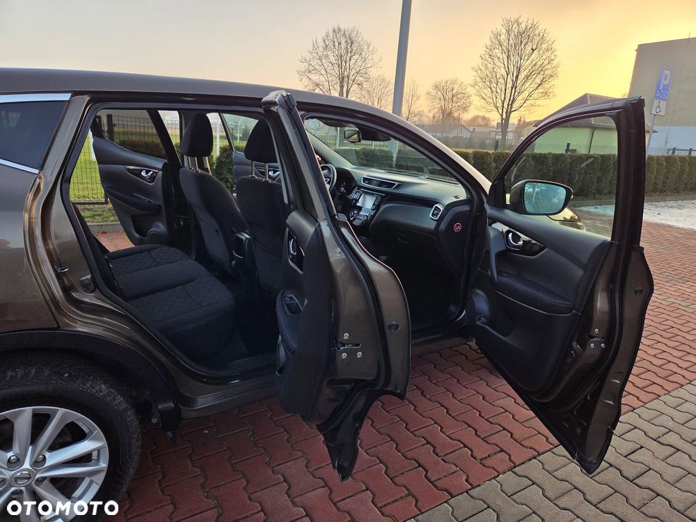 Nissan Qashqai 1.2 DIG-T TEKNA+ - 35