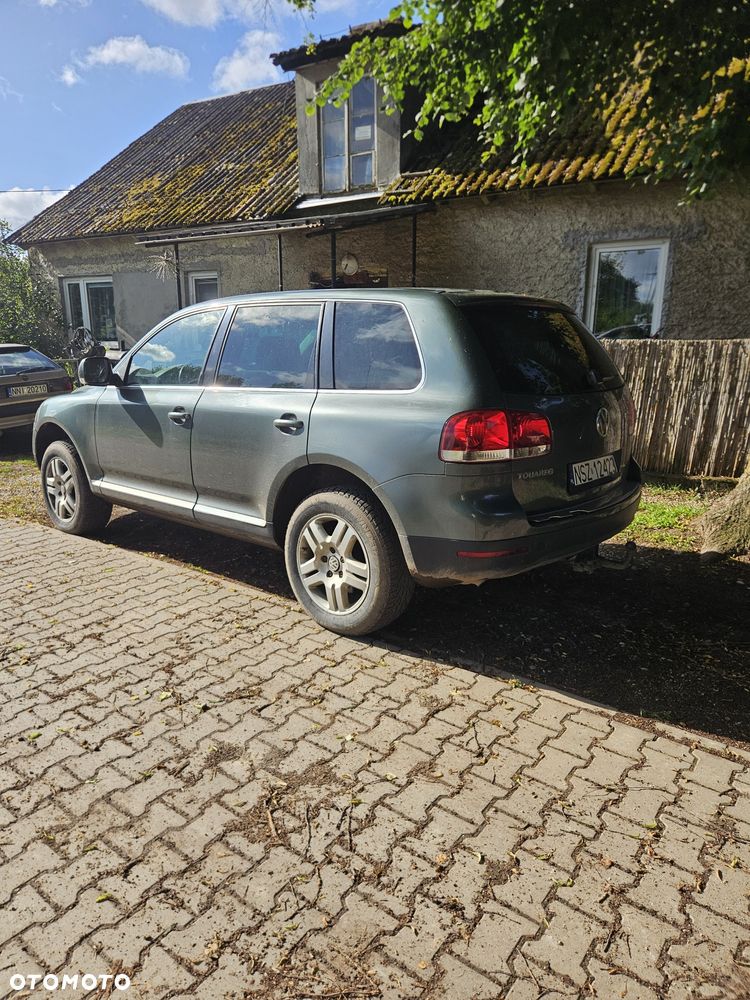 Volkswagen Touareg - 4