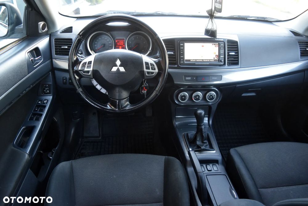 Mitsubishi Lancer 1.8 Instyle NAVI LPG - 5