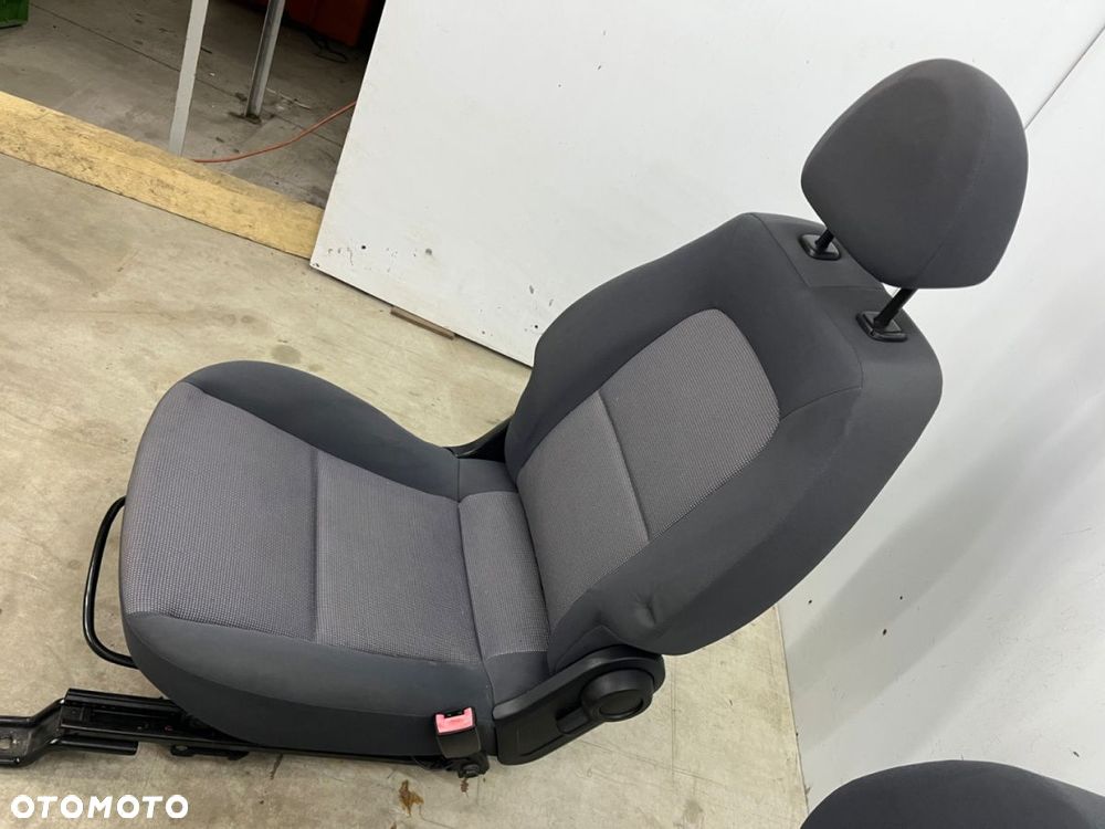 Fotele Mitsubishi Colt VI 6 Z30 5Drzwi 04-12r. kanapa tylna KOMPLET europa kolor 11H - 5