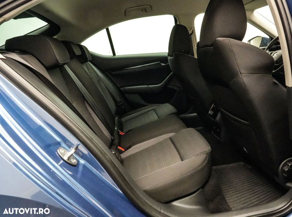 Skoda Octavia 2.0 TDI Style - 17