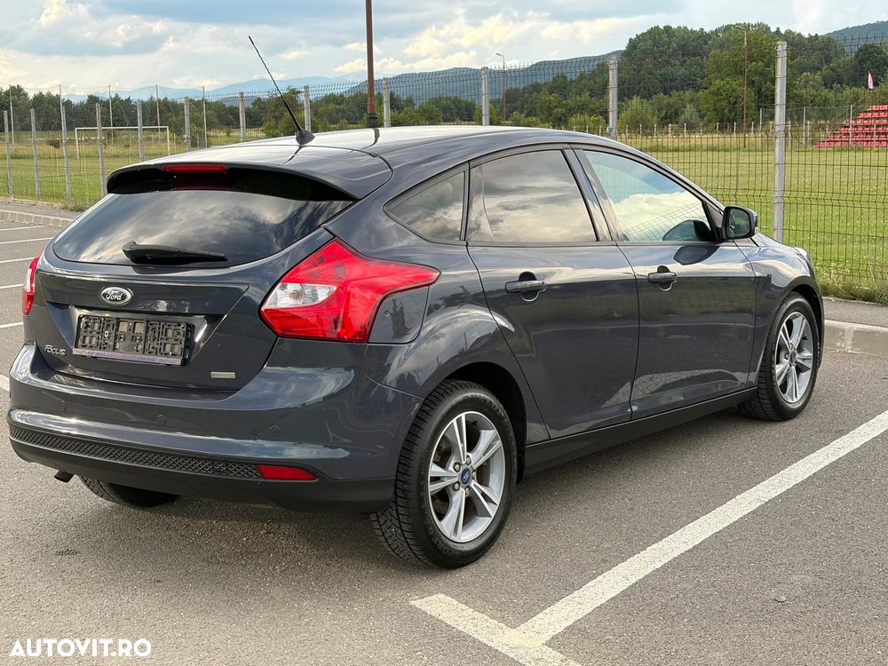 Ford Focus 1.0 EcoBoost Titanium - 5