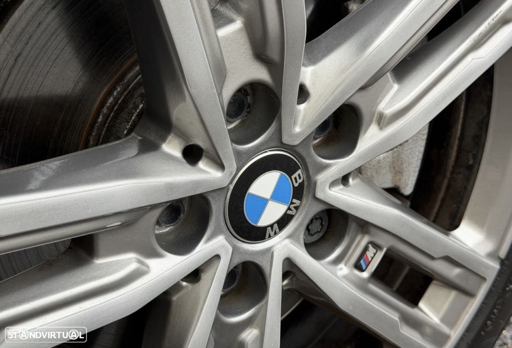 BMW 116 d Pack Desportivo M Auto - 6