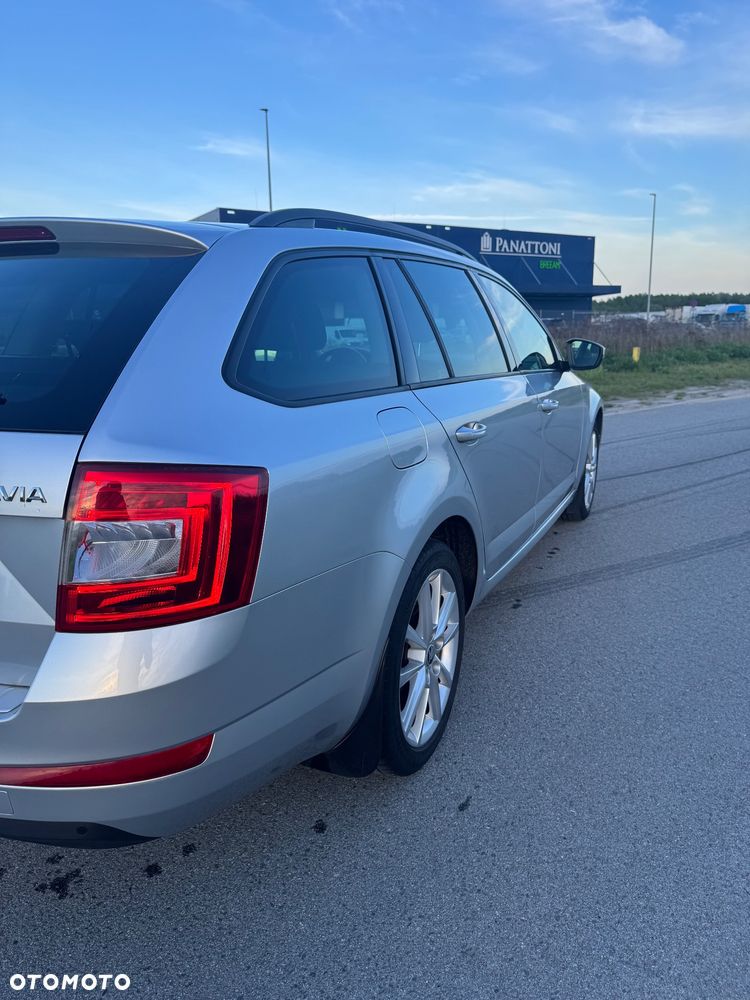 Skoda Octavia 2.0 TDI Ambition DSG EU6 - 9