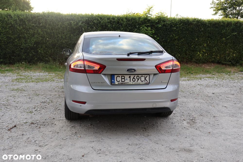 Ford Mondeo 1.6 T Titanium - 2