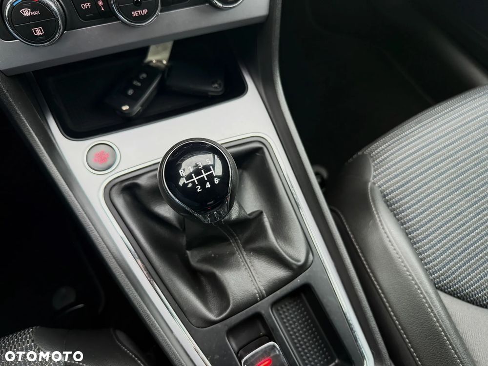 Seat Leon 2.0 TDI Xcellence S&S - 17