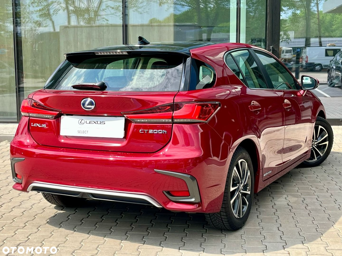 Lexus CT - 12
