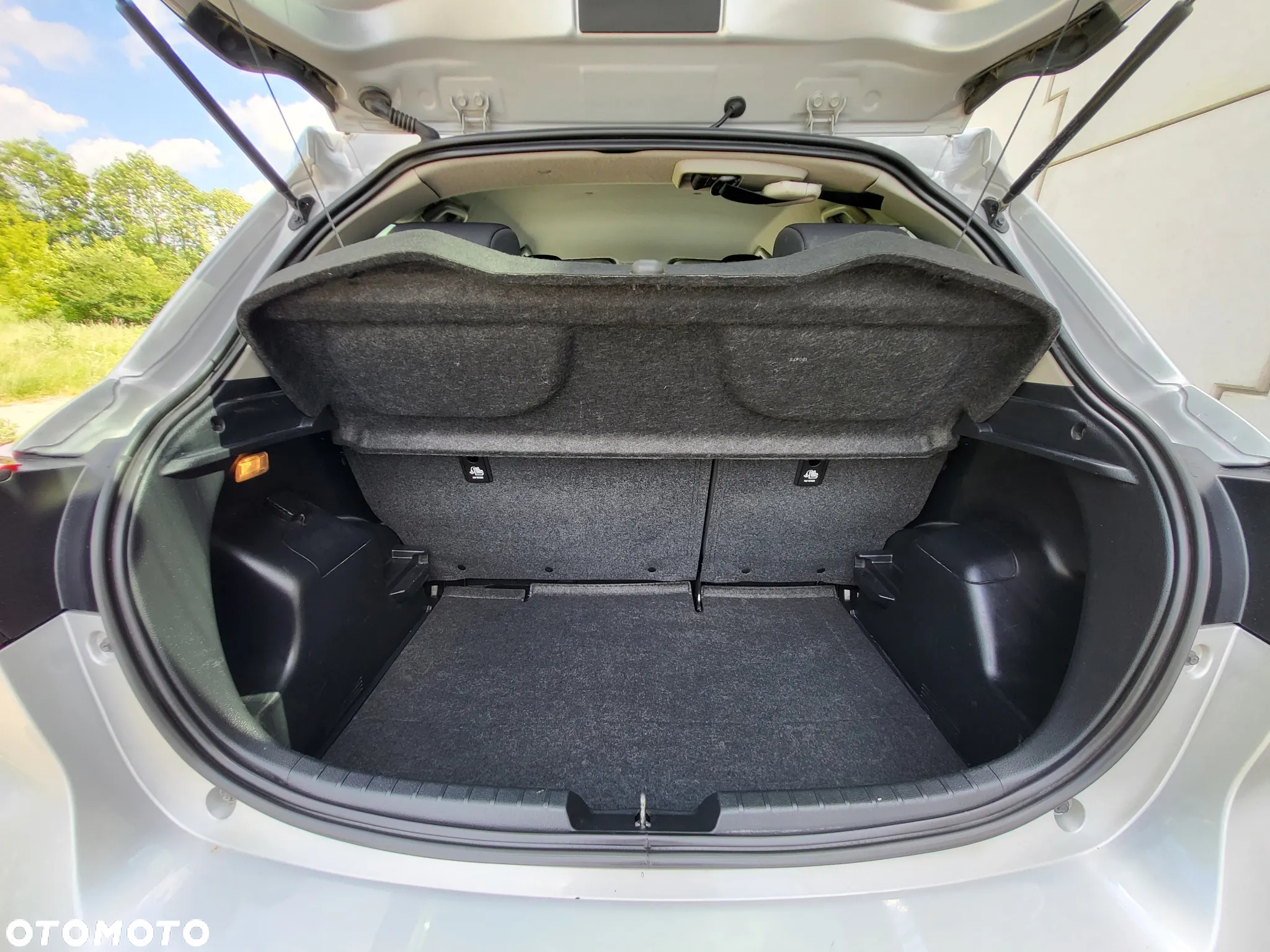 Toyota Yaris - 16
