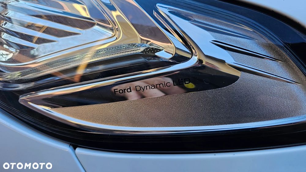 Ford Mondeo 2.0 TDCi Titanium - 32