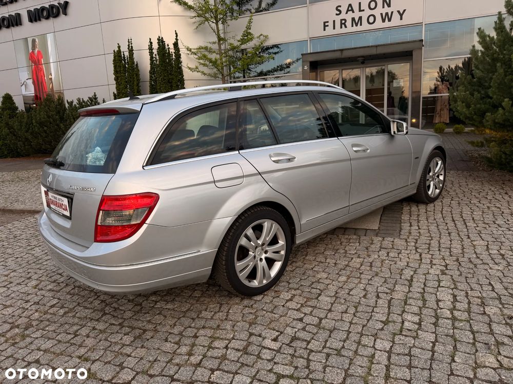 Mercedes-Benz Klasa C - 23