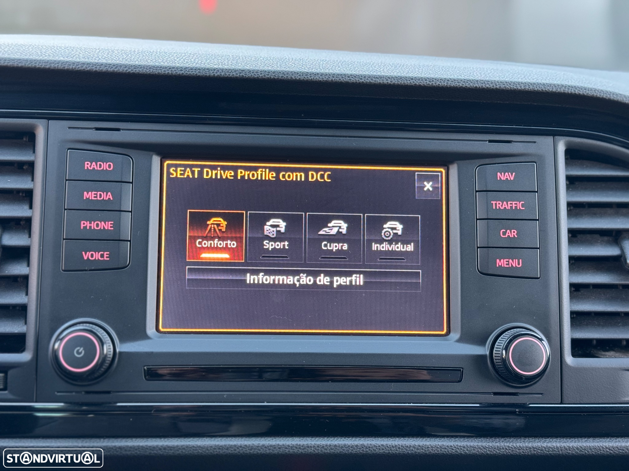 SEAT Leon SC 2.0 TSI S&S DSG Cupra 280 - 21