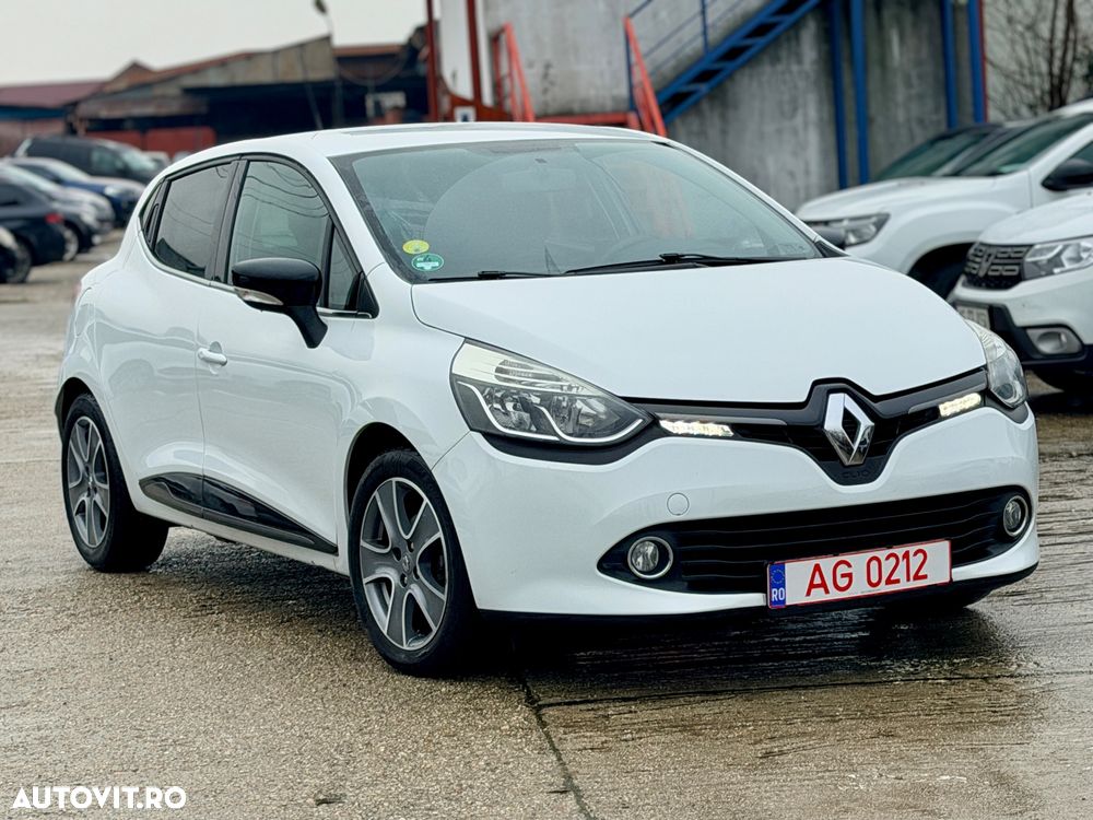 Renault Clio - 1