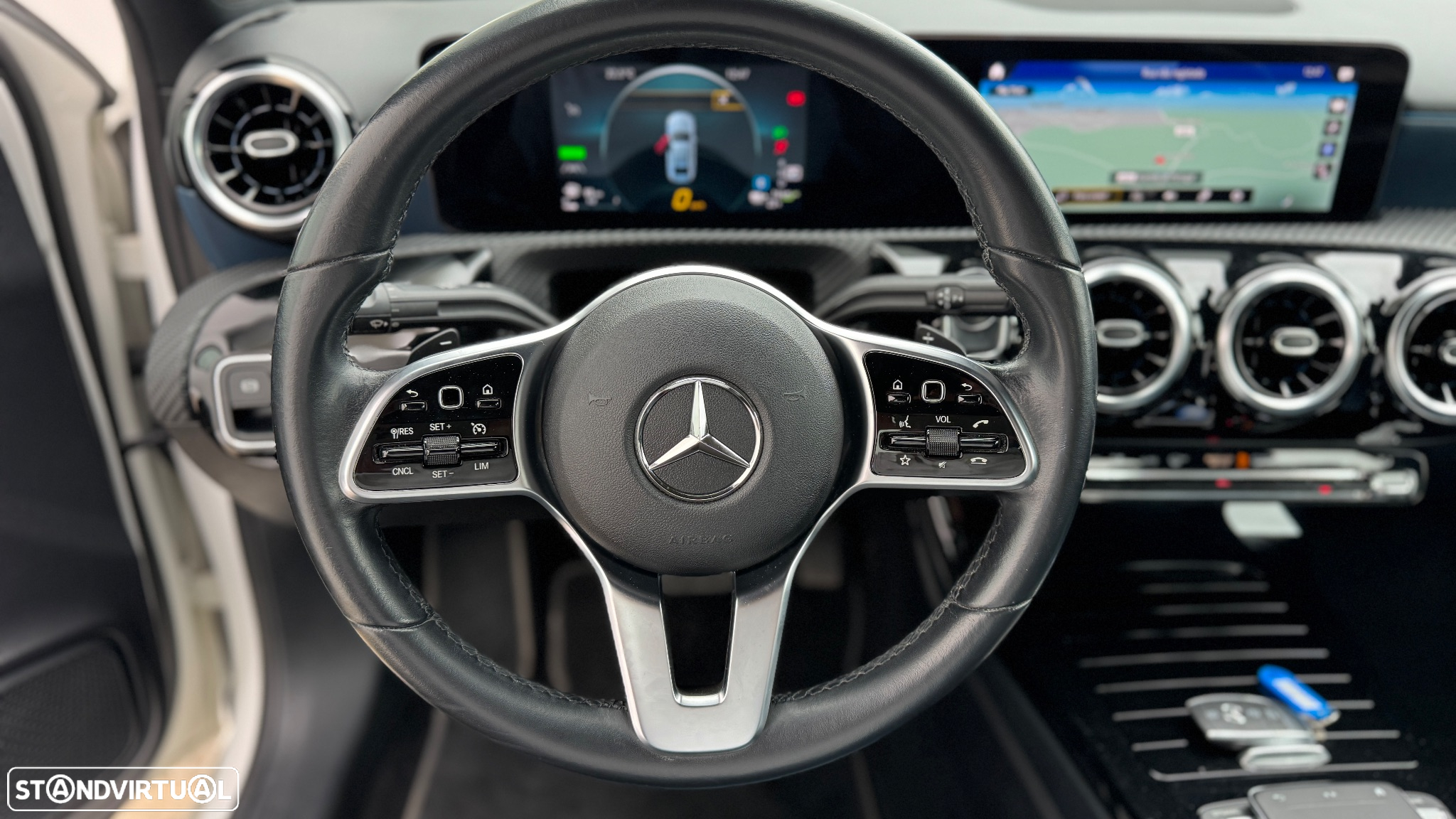 Mercedes-Benz A 250 Limousine e Style Plus - 3