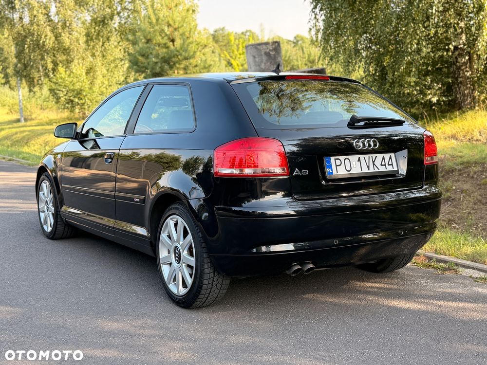 Audi A3 Sportback 2.0 TDI S line Sportpaket plus - 9
