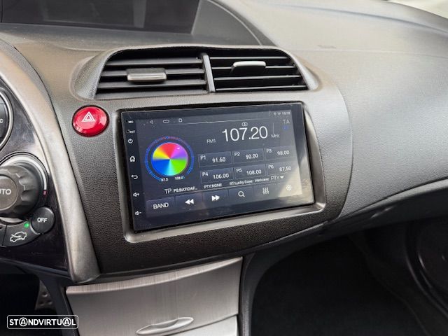 Honda Civic 1.8 Sport - 22