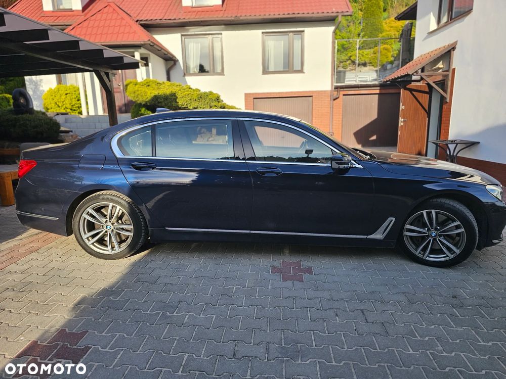 BMW Seria 7 750Li xDrive Edition Exclusive - 17