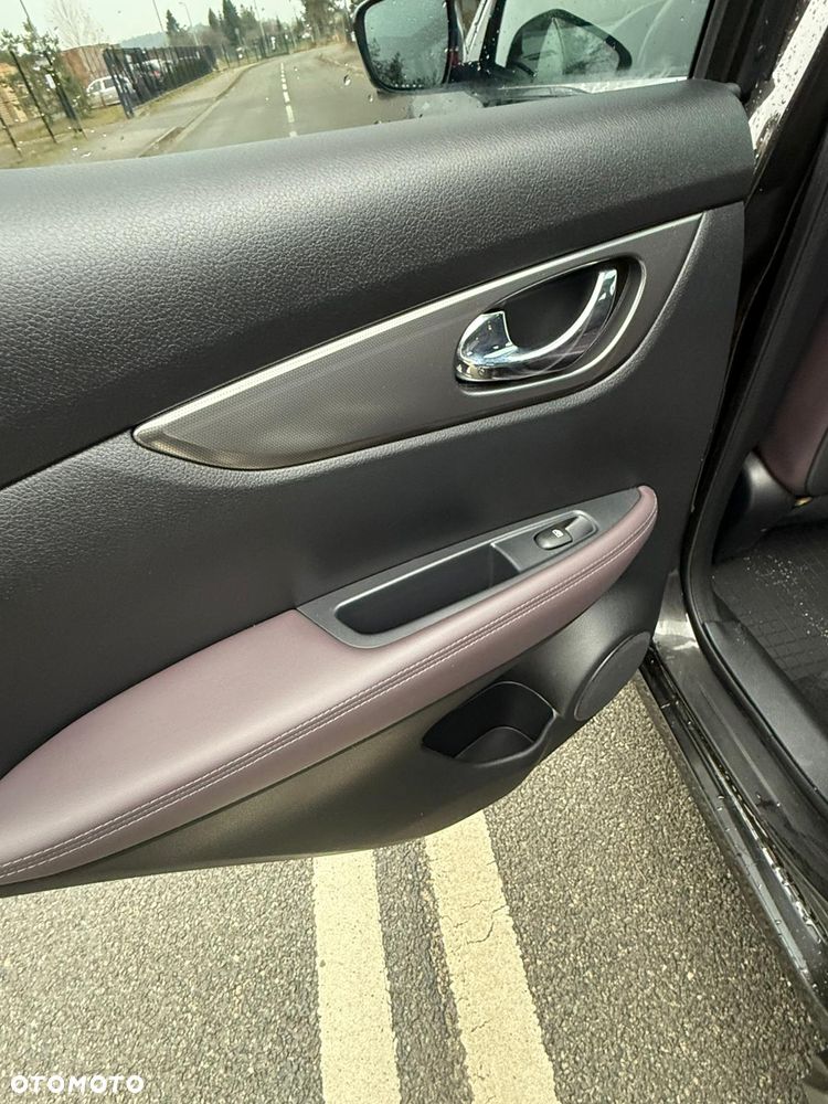 Nissan Qashqai 1.2 DIG-T Xtronic TEKNA+ - 14