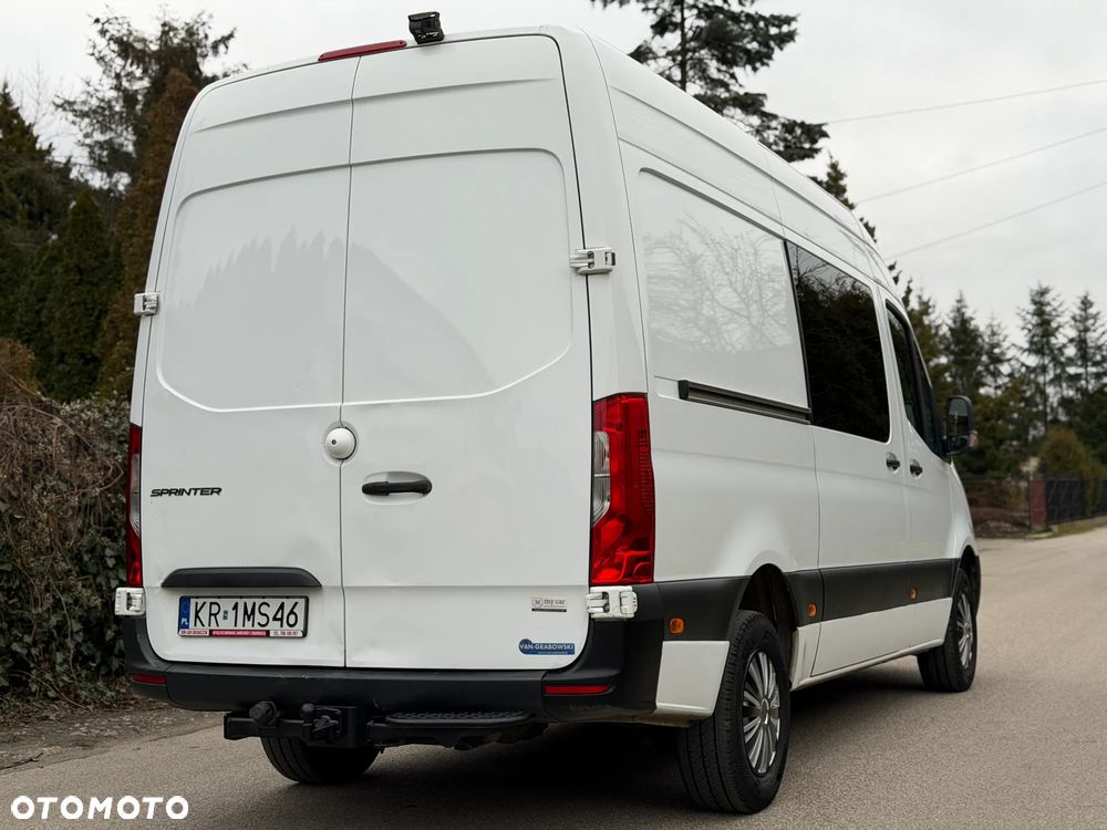 Mercedes-Benz SPRINTER - 4