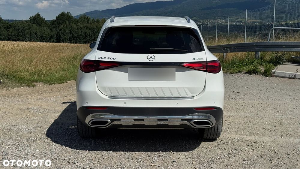 Mercedes-Benz GLC 300 mHEV 4-Matic Avantgarde - 6