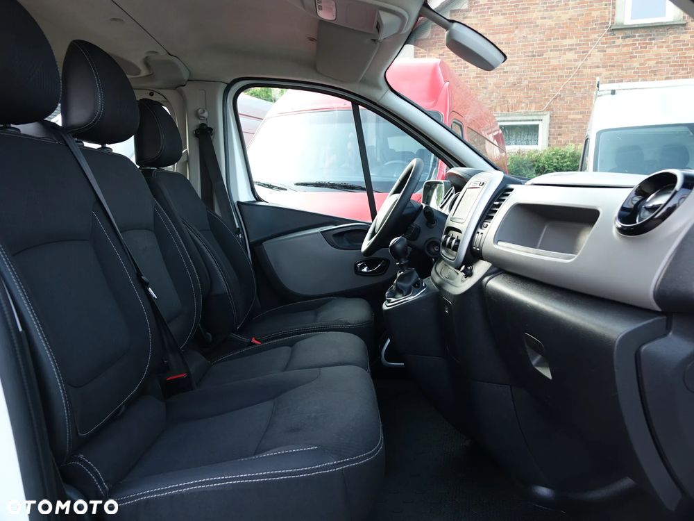 Renault Trafic 6-osobowy LONG brygadówka L2H1 - 9