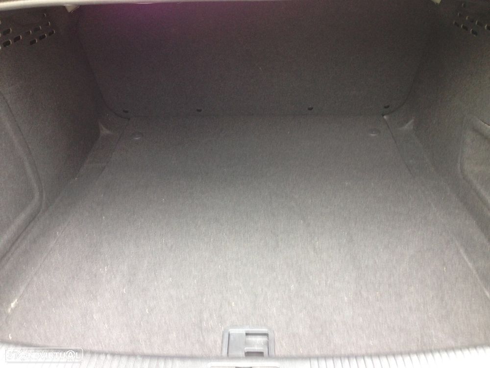 Audi A4 2.0 TDI Business Line S-line - 5
