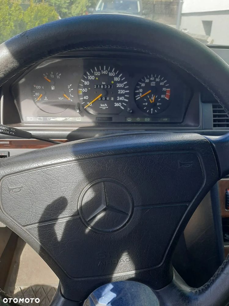 Mercedes-Benz W124 (1984-1993) - 6